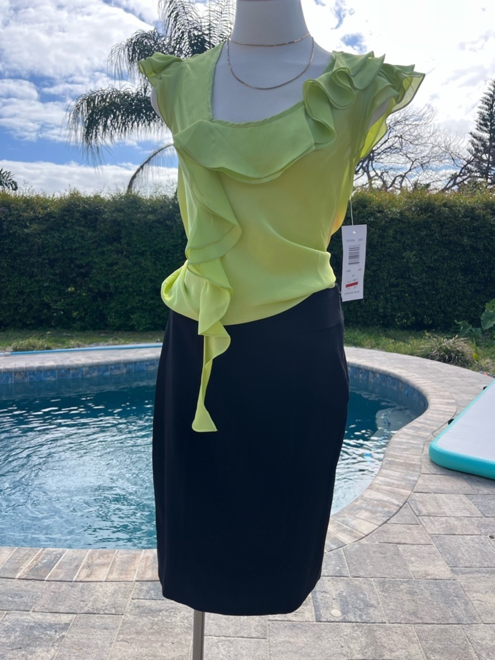 White House Black Market Black High-Waist Pencil Skirt